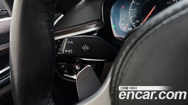 BMW 5-Series 530i xDrive M Sport Package Plus