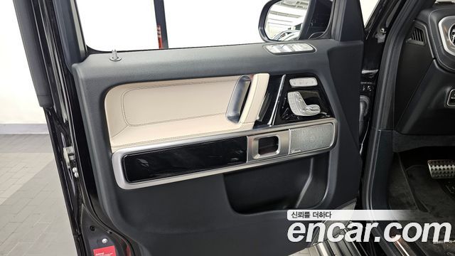 Mercedes-Benz G-Class AMG G63