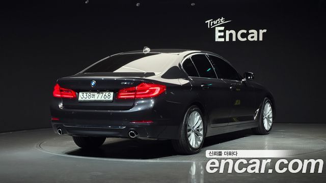 BMW 5-Series 520d Luxury Plus