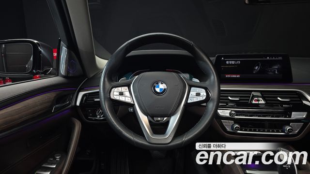 BMW 5-Series 520d Luxury Plus
