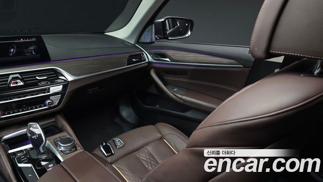 BMW 5-Series 520d Luxury Plus