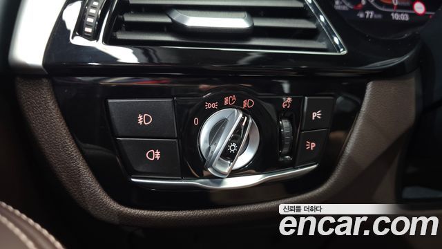 BMW 5-Series 520d Luxury Plus