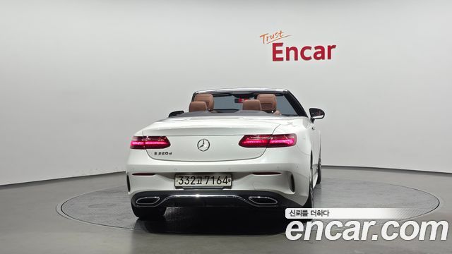 Mercedes-Benz E-Class E220d Cabriolet