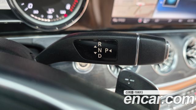 Mercedes-Benz E-Class E220d Cabriolet