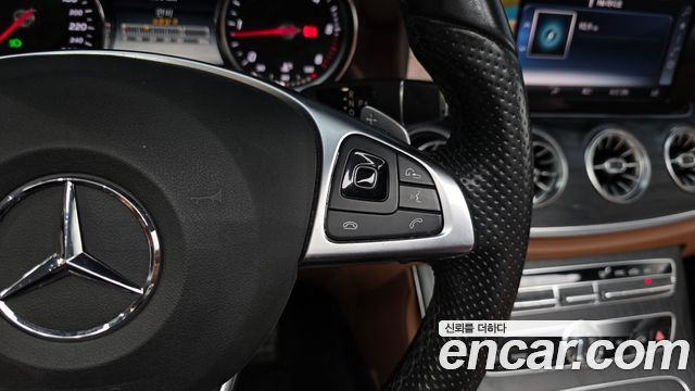 Mercedes-Benz E-Class E220d Cabriolet