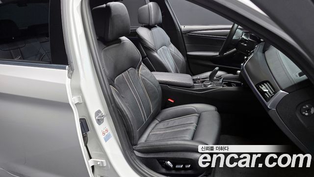 BMW 5-Series 520i M Sport