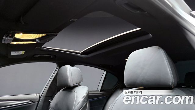 BMW 5-Series 520i M Sport