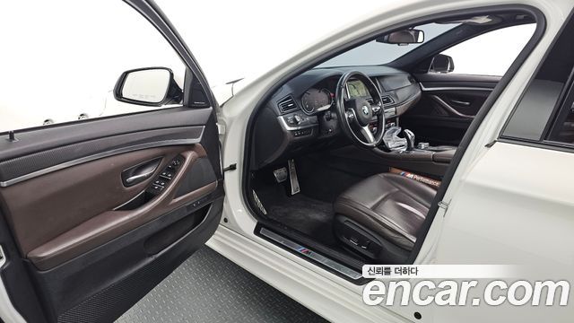 BMW 5-Series 528i M Aero dynamic special edition