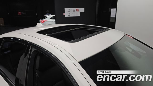 BMW 5-Series 528i M Aero dynamic special edition