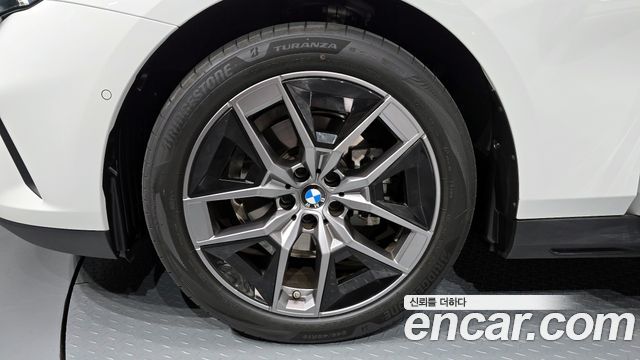BMW 5-Series 520i
