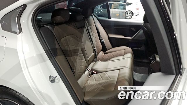 BMW 5-Series 520i
