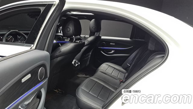 Mercedes-Benz E-Class E250 AMG Line