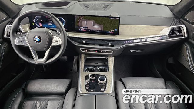 BMW X7 xDrive 40i Design Pure Excellence 6-Seater