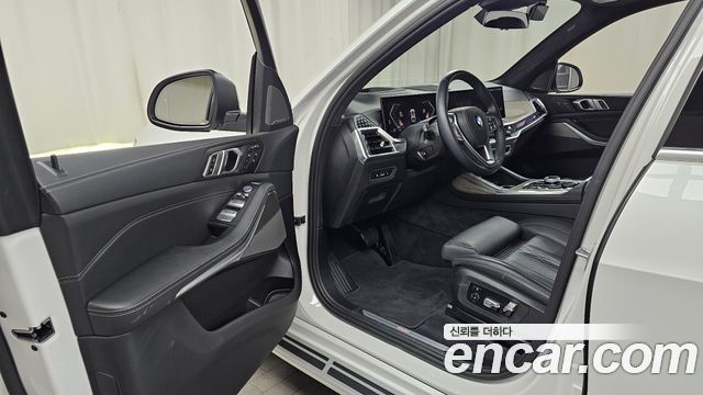 BMW X7 xDrive 40i Design Pure Excellence 6-Seater
