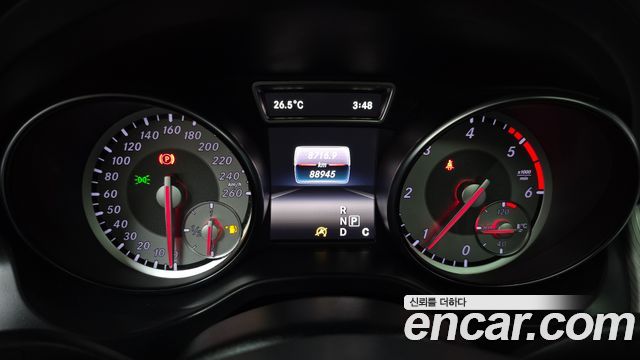 Mercedes-Benz GLA-Class GLA200 d 4MATIC