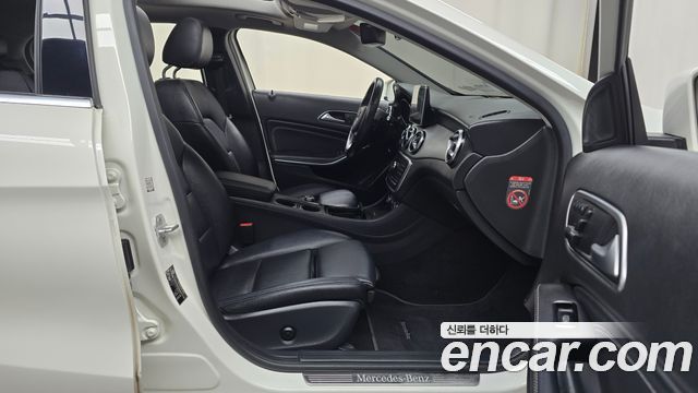 Mercedes-Benz GLA-Class GLA200 d 4MATIC
