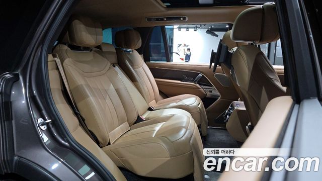 Land Rover Range Rover P530 Autobiography Long Wheel Base