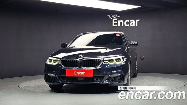 BMW 5-Series 530i M Sport Package Plus