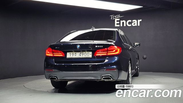 BMW 5-Series 530i M Sport Package Plus