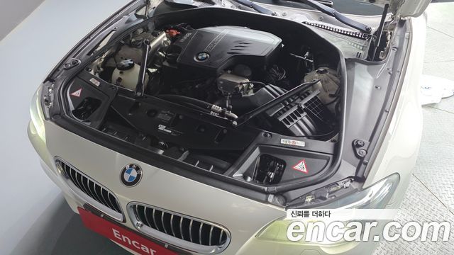 BMW 5-Series 528i xDrive M Aero Dynamic