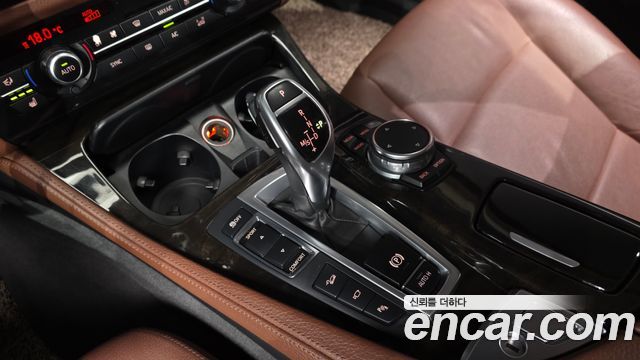 BMW 5-Series 528i xDrive M Aero Dynamic