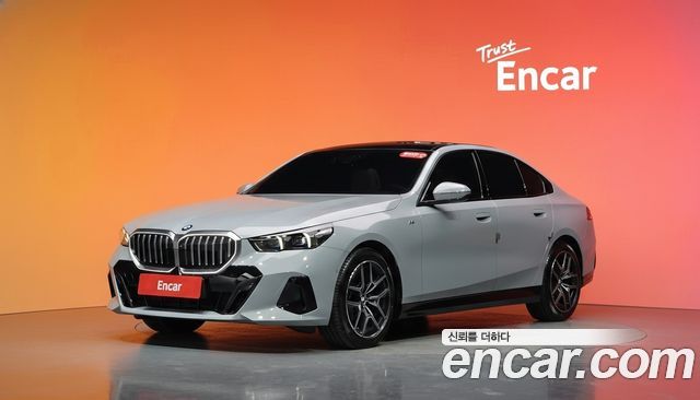 BMW 5-Series 520i M Sport