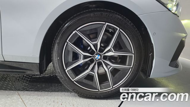 BMW 5-Series 520i M Sport