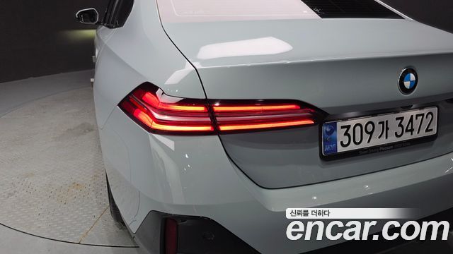 BMW 5-Series 520i M Sport