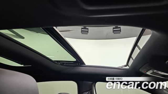 Mercedes-Benz GLA-Class GLA220