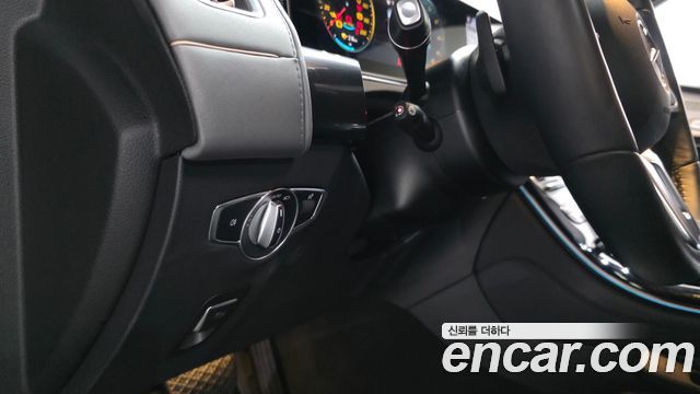 Mercedes-Benz EQC EQC400 4MATIC