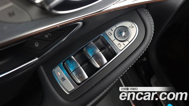 Mercedes-Benz EQC EQC400 4MATIC
