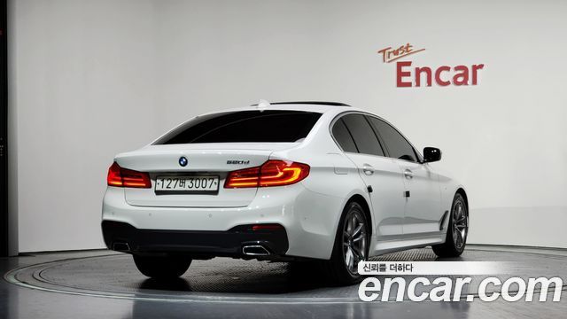 BMW 5-Series 520d M Sport Package Plus