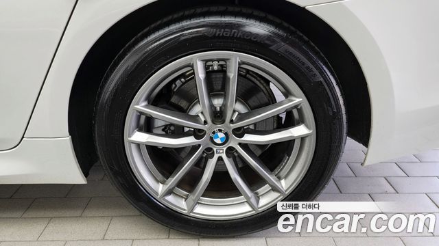 BMW 5-Series 520d M Sport Package Plus