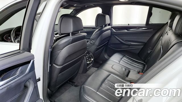 BMW 5-Series 520d M Sport Package Plus