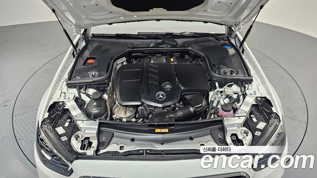 Mercedes-Benz E-Class E220d 4MATIC Exclusive