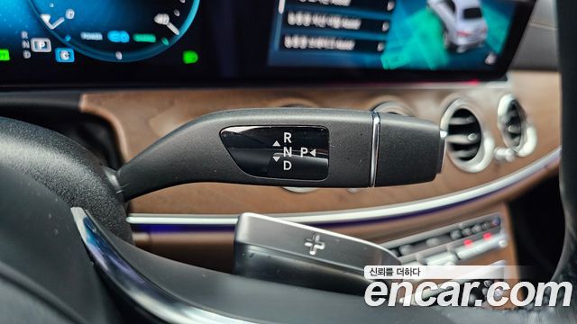 Mercedes-Benz E-Class E220d 4MATIC Exclusive