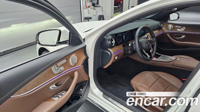 Mercedes-Benz E-Class E220d 4MATIC Exclusive