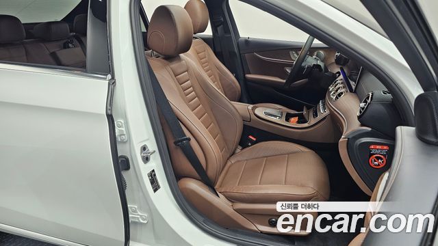 Mercedes-Benz E-Class E220d 4MATIC Exclusive