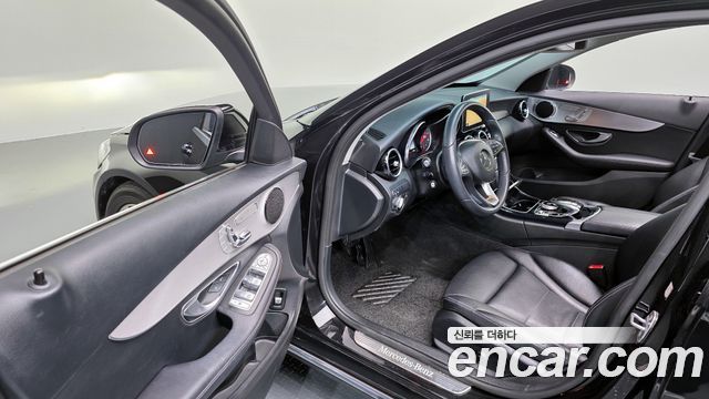 Mercedes-Benz C-Class C220 d Avantgarde