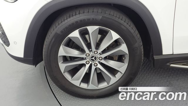 Mercedes-Benz GLE-Class GLE300d 4MATIC