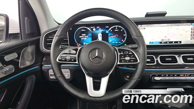 Mercedes-Benz GLE-Class GLE300d 4MATIC