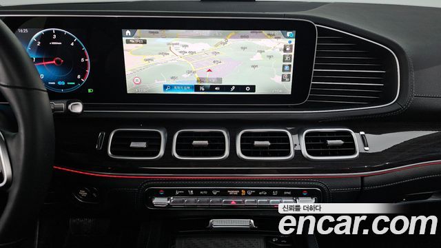 Mercedes-Benz GLE-Class GLE300d 4MATIC