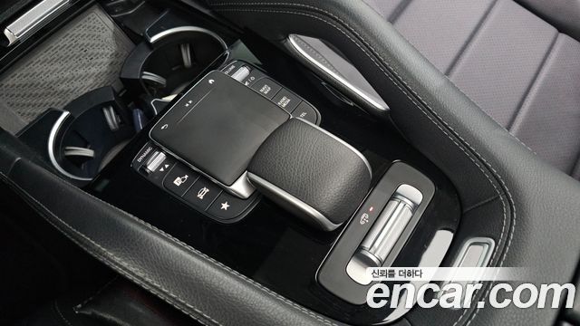 Mercedes-Benz GLE-Class GLE300d 4MATIC
