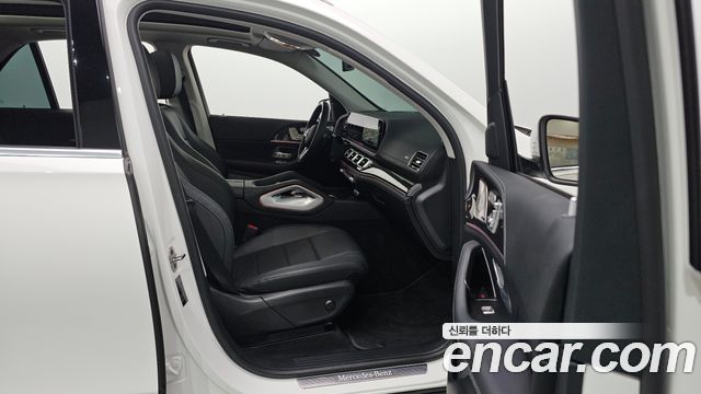 Mercedes-Benz GLE-Class GLE300d 4MATIC