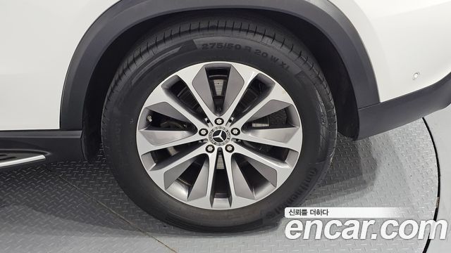 Mercedes-Benz GLE-Class GLE300d 4MATIC
