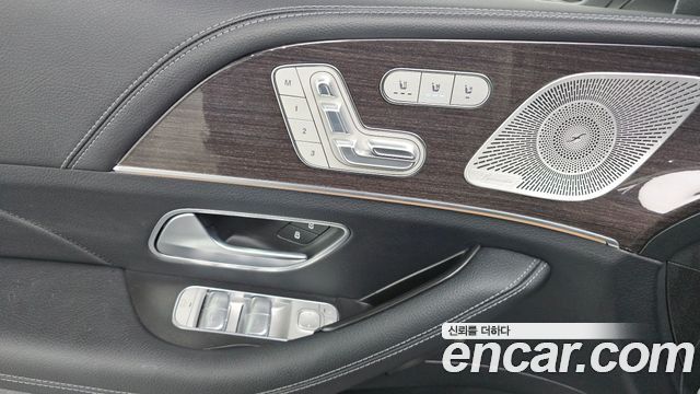 Mercedes-Benz GLE-Class GLE300d 4MATIC