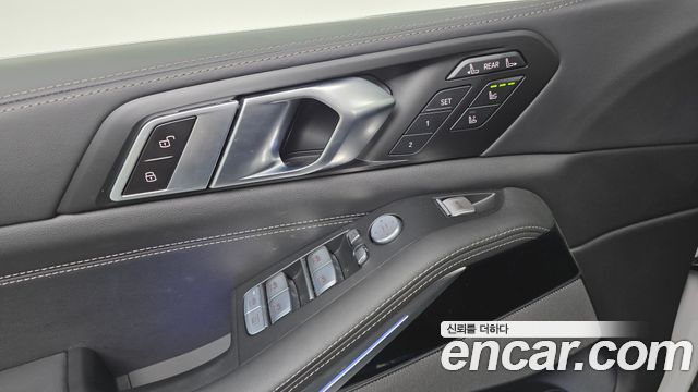 BMW X7 xDrive 40i M Sport 6STR