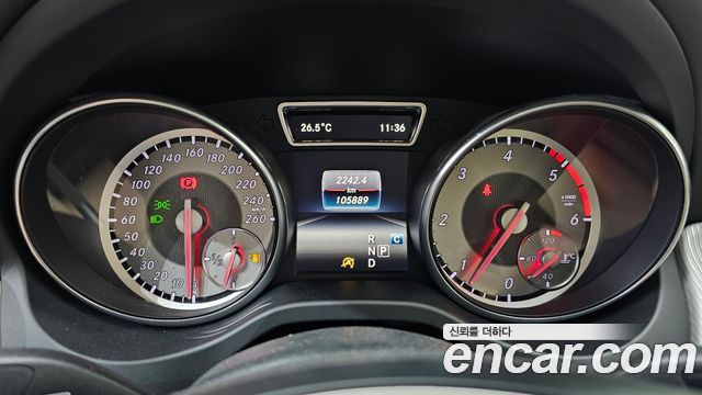 Mercedes-Benz GLA-Class GLA200 d 4MATIC