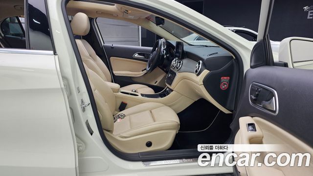 Mercedes-Benz GLA-Class GLA200 d 4MATIC