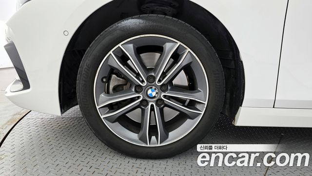 BMW 1-Series 120i Sports